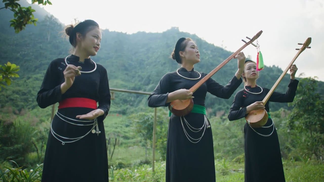 Khám phá Việt Nam - Bản Ba bức tranh đa sắc